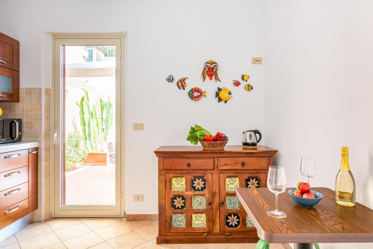 Taormina Panoramic Apartment With Parking Exterior photo
